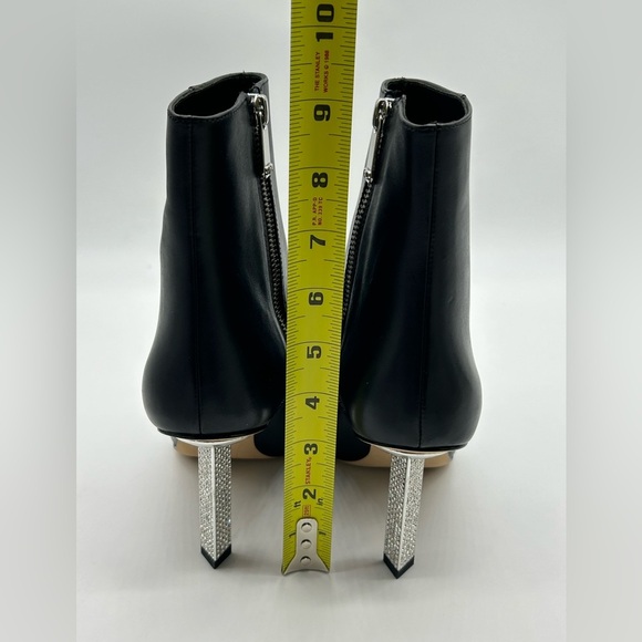 MICHAEL Michael Kors Black Leather Ankle Boots with Silver Heel Size 7.5M NWB - Picture 8 of 12